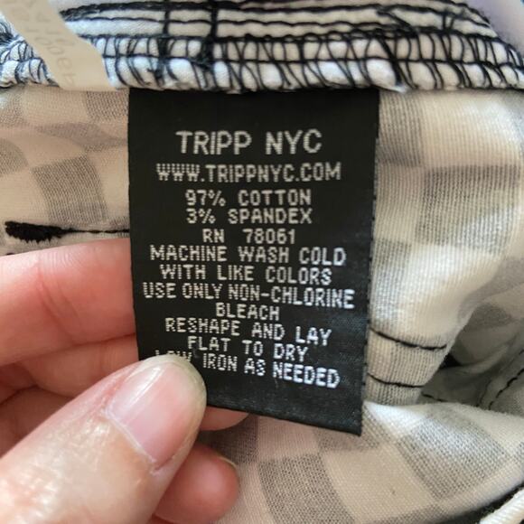 Tripp NYC Daang Goodman Size 1/25 Checkerboard Black & White T Back Skinny Pants - Picture 6 of 11